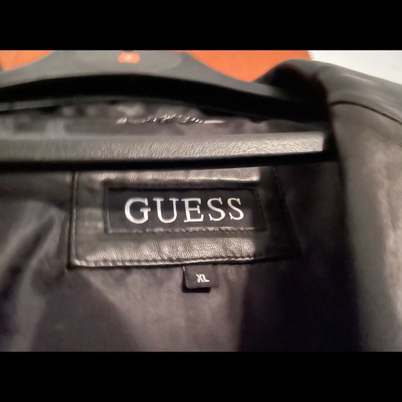Guess lather ladies jacket - Picture 3 of 3